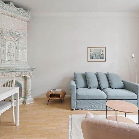 הלסינקי Wehost Fabulous 2Br In Prestigious Punavuori @Iso Roobertinkatu 26 מראה חיצוני תמונה
