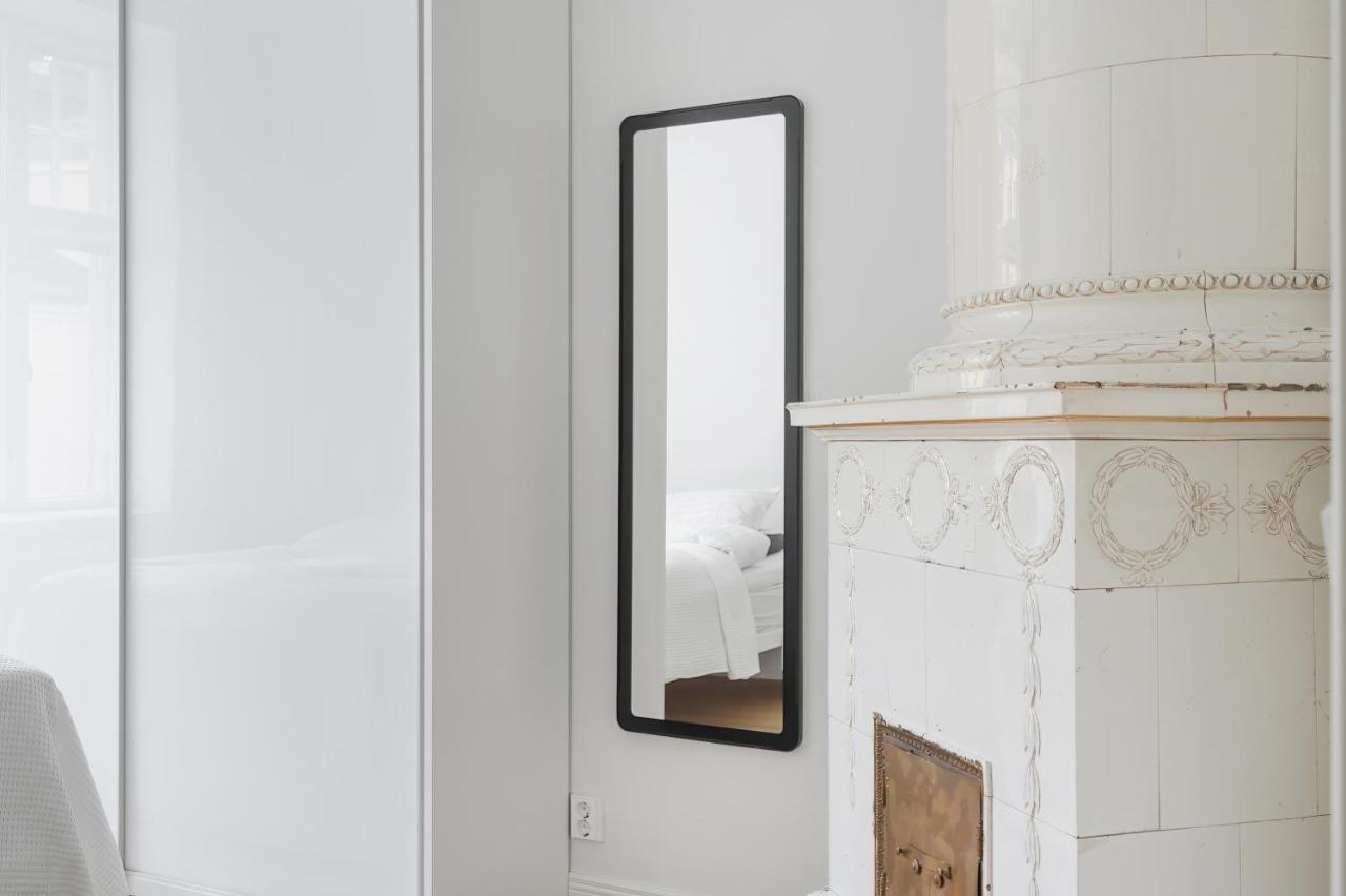 הלסינקי Wehost Fabulous 2Br In Prestigious Punavuori @Iso Roobertinkatu 26 מראה חיצוני תמונה