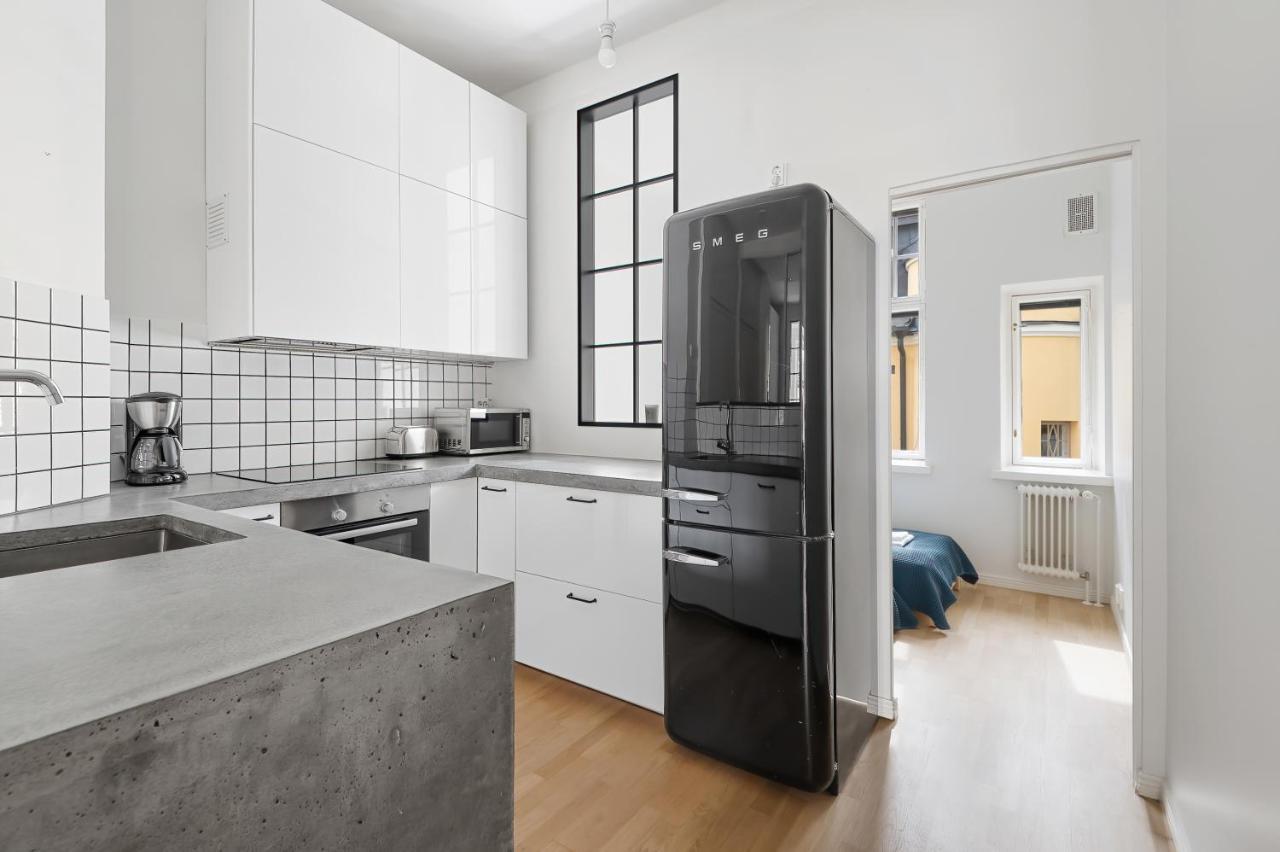 הלסינקי Wehost Fabulous 2Br In Prestigious Punavuori @Iso Roobertinkatu 26 מראה חיצוני תמונה