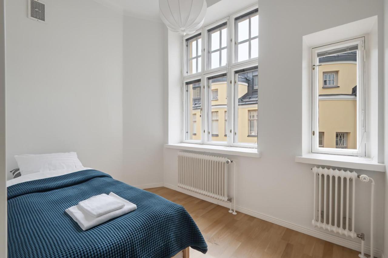 הלסינקי Wehost Fabulous 2Br In Prestigious Punavuori @Iso Roobertinkatu 26 מראה חיצוני תמונה